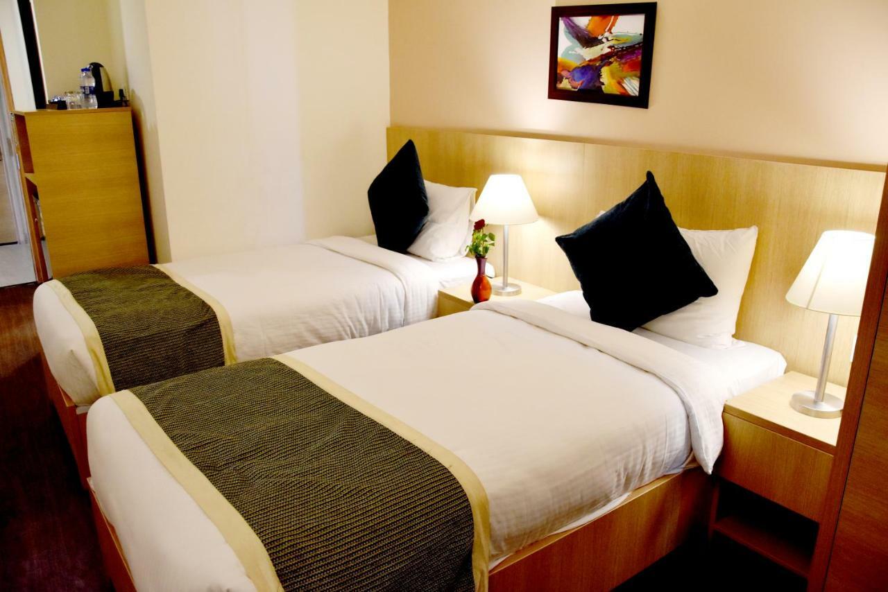 Starlit Suites Neemrana Eksteriør billede